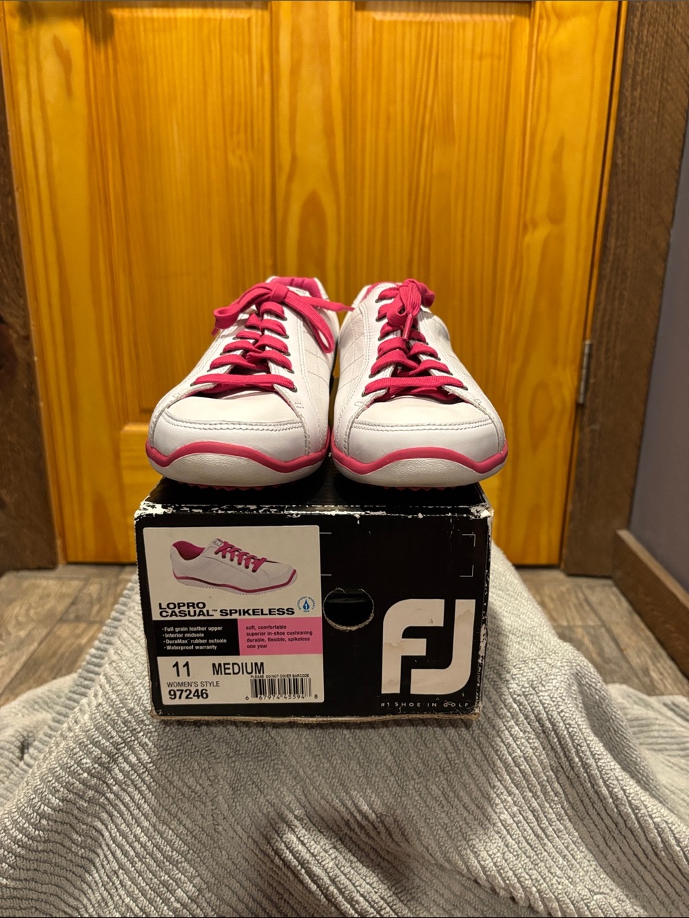 FootJoy White and Hot Pink Women's LoPro Casual SpikeLess Golf Shoes